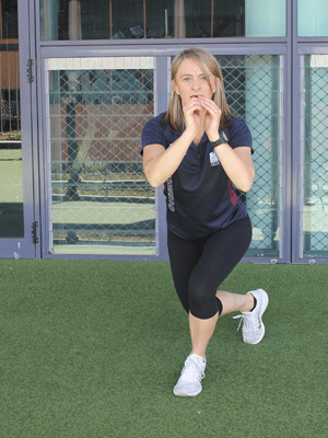 curtsy lunge 2